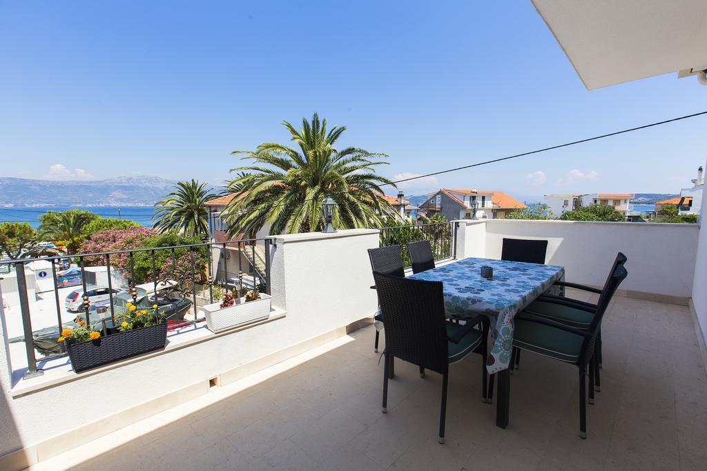 San Apartments Slatine Exterior foto